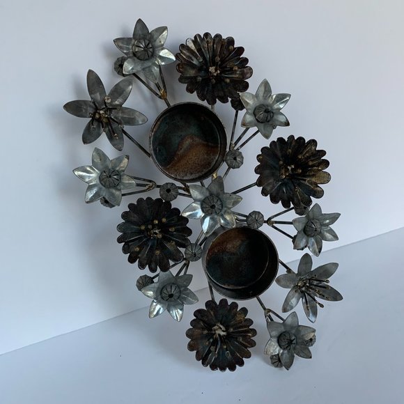 Metal Floral Double Tea Light Candle Holder Flowers Sculpture - Picture 2 of 11